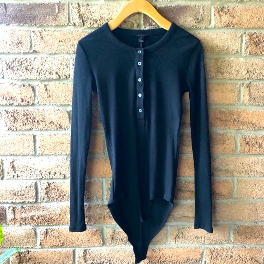 J. CREW | Long sleeve button up ribbed bodysuit